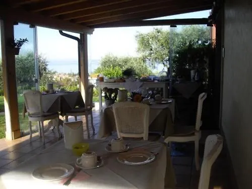 Bed and breakfast Corte Frisonai 4*