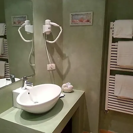 Bed & Breakfast Corte Frisonai