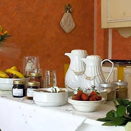 Bed & Breakfast Corte Frisonai 4*