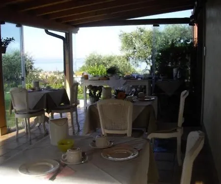 Bed & Breakfast Corte Frisonai 4*